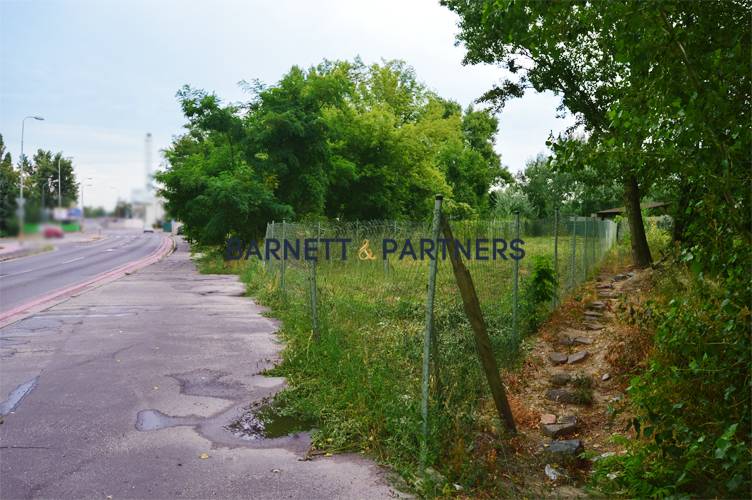 LUCRATIVE & FULLY CONNECTED LAND PLOT IN BRATISLAVA