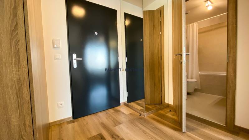 NEW BUILDING BYTY FUXOVA (F2) | DESIGN TWO-ROOM APARTMENT FOR RENT